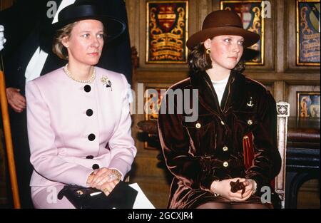 Birgitte, Herzogin von Gloucester, Prinzessin Martha Louise von Norwegen, St. Clement Danes Church, Strand, London. U, K Stockfoto