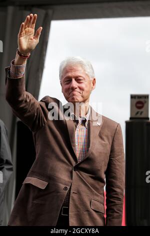 Bill Clinton (USA) ehemaliger US-Präsident. Großer Preis der Vereinigten Staaten, Sonntag, 22. Oktober 2017. Circuit of the Americas, Austin, Texas, USA. Stockfoto