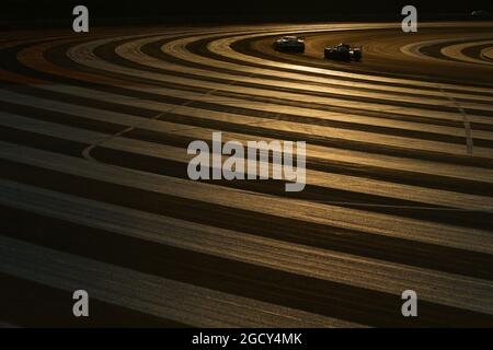 Bei schwachem Licht. FIA-Langstrecken-Weltmeisterschaft, „Prolog“, offizielle Testtage, 6.-7. April 2018. Paul Ricard, Frankreich. Stockfoto