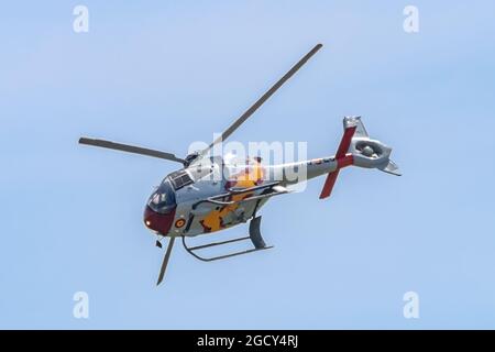 Sevilla, Spanien - 7. Juli 2020: Airbus Helicopter EC-120 Colibrí (HE-25), vom Flügel 78 des spanischen Luftwaffenhelopters, der in Sevilla, Spanien, ausgestellt ist Stockfoto