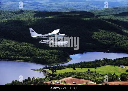 Das Renault Sport F1 Team fliegt zum Lake Sacacomie. Großer Preis von Kanada, Mittwoch, 6. Juni 2018. Montreal, Kanada. Stockfoto