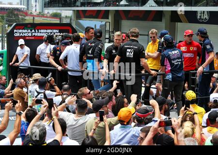 Die Fahrer Parade. Großer Preis von Brasilien, Sonntag, 17. November 2019. Sao Paulo, Brasilien. Stockfoto