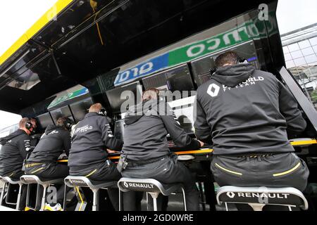 Renault F1 Team Boxenportal. Großer Preis von Ungarn, Samstag, 18. Juli 2020. Budapest, Ungarn. Stockfoto