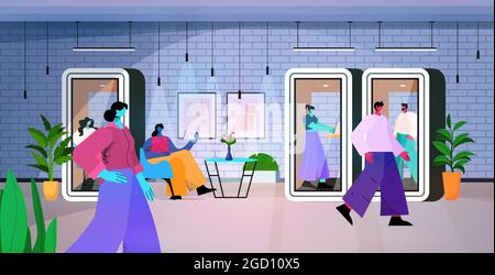 Geschäftsleute, die in schützenden Glaskabinen in einem modernen, dunklen Nachtbüro arbeiten Stock Vektor