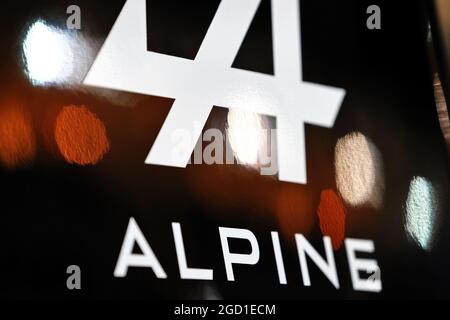 Logo des Alpine F1 Teams. Großer Preis von Bahrain, Freitag, 26. März 2021. Sakhir, Bahrain. Stockfoto