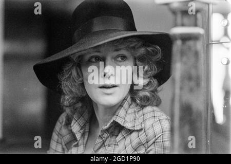 Die schwedische Popgruppe ABBA in ihrem Hotel in London, nachdem sie im April 1974 den Euvovision Song Contest in Brighton, England, gewonnen hatte. Annifrid Lyngstad.Foto: Lennart Edling / Kamerabild / TT Nachrichtenagentur / Code: 3012 Stockfoto