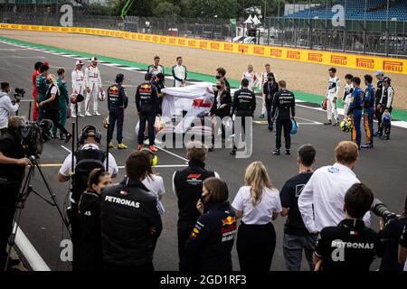 Fahrer beim Car Launch 2022. Großer Preis von Großbritannien, Donnerstag, 15. Juli 2021. Silverstone, England. Stockfoto