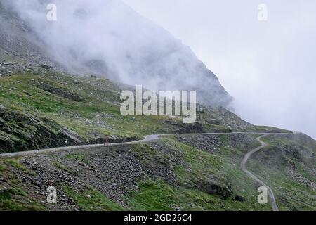 Pass Gaviapass, Passo di Gavia, in den italienischen Alpen. Der Gavia-Pass verbindet die Provinzen Sondrio und Brescia. Stockfoto