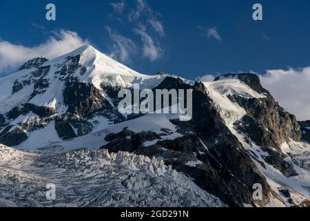 Geographie / Reisen, Schweiz, Piz Roseg, Bernina-Gebirge, ZUSÄTZLICHE-RIGHTS-CLEARANCE-INFO-NOT-AVAILABLE Stockfoto