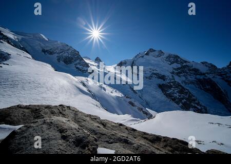 Geographie / Reisen, Schweiz, Piz Bernina, Bernina, Engadin, ADDITIONAL-RIGHTS-CLEARANCE-INFO-NOT-AVAILABLE Stockfoto