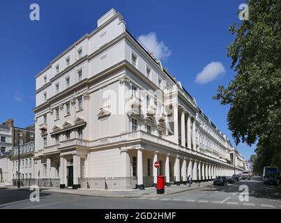 Belgravia, London, Großbritannien. Häuser auf der Nordseite des Eaton Place. Eines der teuersten Hotels in London. Teil des Grosvenor Estate. Stockfoto