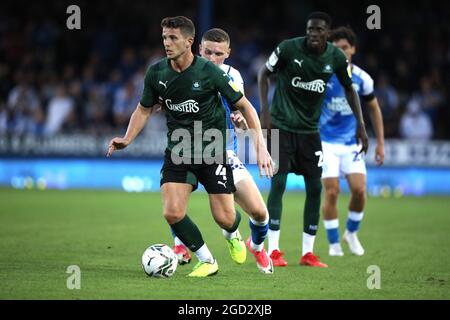 Peterborough, Großbritannien. August 2021. Jordan Houghton (PA) beim Spiel Peterborough United gegen Plymouth Argyle EFL Cup, im Weston Homes Stadium, Peterborough, Cambridgeshire. Kredit: Paul Marriott/Alamy Live Nachrichten Stockfoto