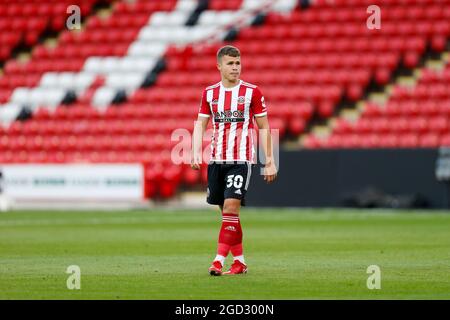 Sheffield, Großbritannien. August 2021. ZAK Brunt #30 von Sheffield United in Sheffield, Vereinigtes Königreich am 8/10/2021. (Foto von Ben Early/News Images/Sipa USA) Quelle: SIPA USA/Alamy Live News Stockfoto