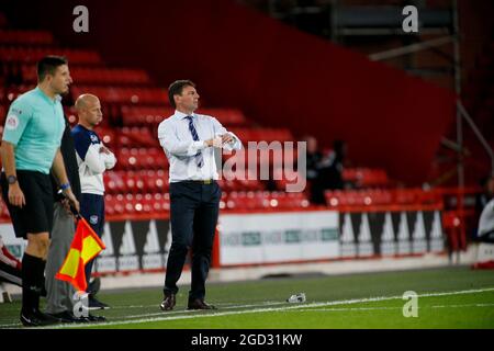 Sheffield, Großbritannien. August 2021. Chris Beech Manager von Carlisle United in Sheffield, Großbritannien am 8/10/2021. (Foto von Ben Early/News Images/Sipa USA) Quelle: SIPA USA/Alamy Live News Stockfoto