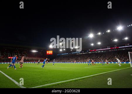 Sheffield, Großbritannien. August 2021. Eine allgemeine Sicht der Spielaktion in Sheffield, Vereinigtes Königreich, am 8/10/2021. (Foto von Ben Early/News Images/Sipa USA) Quelle: SIPA USA/Alamy Live News Stockfoto