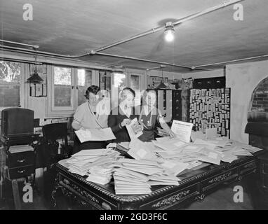 Von Frauen, gleiche Rechte essay Contest Stockfoto