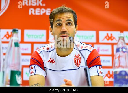Monaco, Monaco. August 2021. Monaco, Monte-Carlo - 10. August 2021: AS Monaco - AC Sparta Prague CL, Q3 Match mit Cesc Fabregas. Mandoga Media Credit: dpa/Alamy Live News Stockfoto