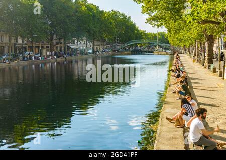 FRANKREICH, PARIS (75010), CANAL SAINT-MARTIN UND QUAI DE VALMY Stockfoto