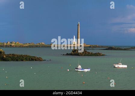 FINISTERE (29) BRETAGNE, VIRGIN ISLAND LEUCHTTURM WURDE 1897, 1902 IN DER LILIA-ARCHIPEL GEBAUT, IST ES EIN HISTORISCHES DENKMAL, FRANKREICH Stockfoto