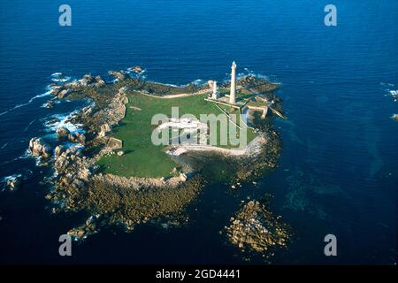 FINISTERE (29) BRETAGNE, LUFTAUFNAHME DES VIRGIN ISLAND LEUCHTTURM WURDE 1897, 1902 IN DER LILIA-ARCHIPEL GEBAUT, ES IST EIN HISTORISCHES DENKMAL, FRAN Stockfoto