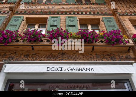 Gstaad, Schweiz - 16. Juli 2020: Dolce Gabbana Fashion Store in Gstaad Stockfoto