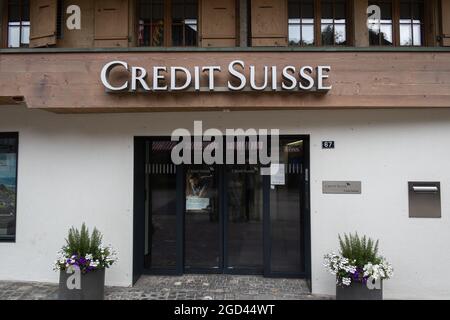 Gstaad, Schweiz - 16. Juli 2020: Credit suisse Bank in Gstaad Stockfoto