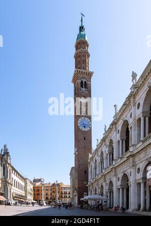 Geographie / Reisen, Italien, Venetien, Vicenza, Vicenza, Piazza dei Signori, Basilika Palladiana, ZUSÄTZLICHE-RIGHTS-CLEARANCE-INFO-NOT-AVAILABLE Stockfoto