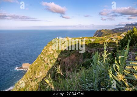 Geographie / Reisen, Portugal, Madeira, Farol de Sao Jorge, Nordküste, Blick vom Miradouro da Vigia, ZUSÄTZLICHE-RIGHTS-CLEARANCE-INFO-NOT-AVAILABLE Stockfoto