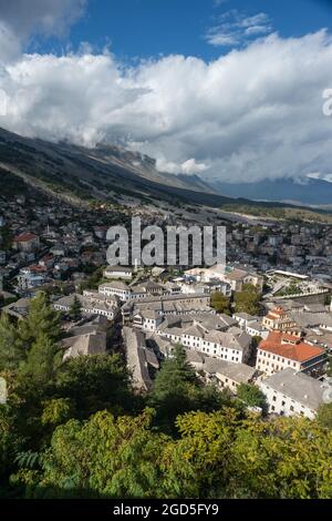 Historisches Zentrum der Stadt Gjirokaster Stockfoto