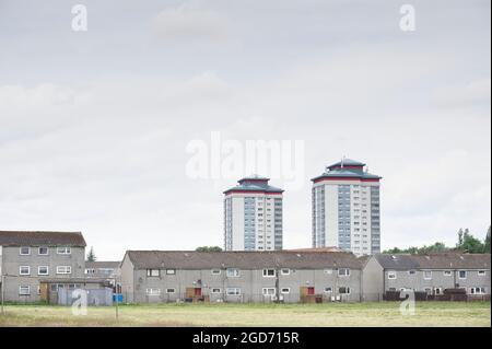 Verfallene verlassen ratshaus in armen Wohnsiedlung in Paisley Stockfoto