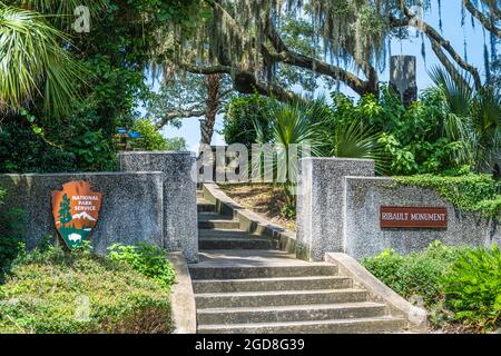 Das Ribault Monument (Ribault Column) erinnert an die Landung von Jean Ribault im Jahr 1562 in der Nähe der Mündung des St. Johns River im aktuellen Jacksonville, FL. Stockfoto