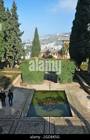 Gärten am Partal, Alhambra in Granada, Andalusien, Spanien Stockfoto