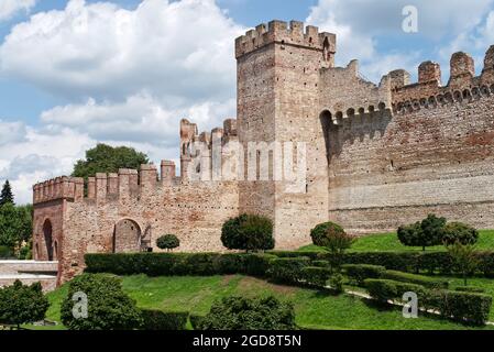 Eingang der befestigten mittelalterlichen Stadt Cittadella. Padua, Italien. Stockfoto