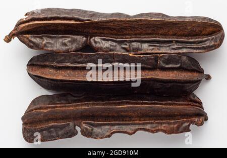 Aidan-Frucht, auch bekannt als Prekese (Tetrapleura tetraptera) - afrikanische Heilpflanze, die auch als Gewürz verwendet wird. Stockfoto