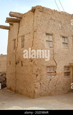 Oase Siwa, Ägypten. 11. März 2018 Traditionelles Schlammsteinhaus in der abgelegenen ägyptischen Oasis-Stadt Siwa im großen Sandmeer nahe der Grenze zu L Stockfoto