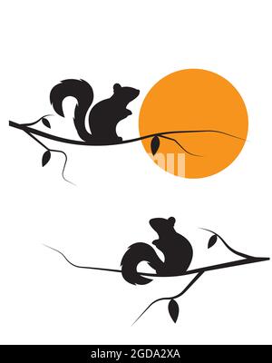 Zwei Eichhörnchen Silhouetten auf Zweig auf Sonnenuntergang Illustration, Vektor. Wandtattoos, Wandbilder, Poster-Design isoliert auf weißem Hintergrund. Minimalistisch Stock Vektor