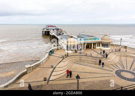 cromer Pier, cromer norfolk, cromer, norfolk, norfolk uk, Pier, Pavillontheater, viktorianischer Pier, Piers, Seebrücke, Küste, Küste, Küste, Meer, Meer, Meer, Stockfoto