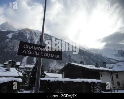 Paysages : vue du Petit train de Chamonix en hiver à la gare de Chamonix Aiguille du Midi Stockfoto