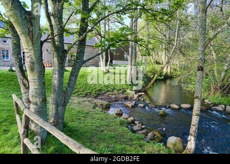 Einkaufszentrum Milton of Crathes, Kunstverkaufszentrum und Bahnhof, Royal Deeside Railway, Banchory, Aberdeenshire, Highland Region, Schottland, Vereinigtes Königreich Stockfoto