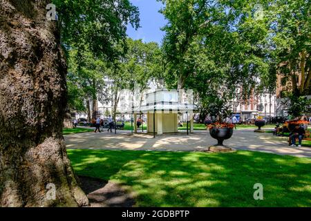 Berkeley Square Gardens, Mayfair, London, Großbritannien Stockfoto