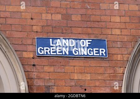 Land of Green Ginger, eine alte Straße in der Hull Old Town, bekannt als einer der seltsamsten Straßennamen in England. Kingston upon Hull, Yorkshire, Großbritannien Stockfoto