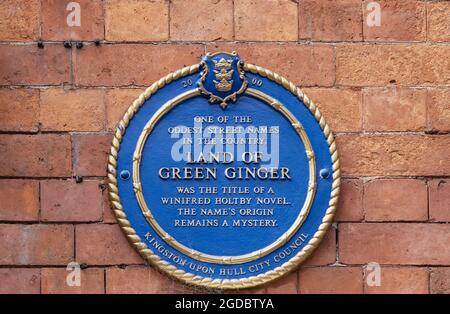 Land of Green Ginger, eine alte Straße in der Hull Old Town, bekannt als einer der seltsamsten Straßennamen in England. Kingston upon Hull, Yorkshire, Großbritannien Stockfoto