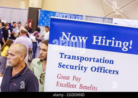 Miami Florida, Karriere Job fair Arbeitgeber Rekrutierung, Transport Security Administration Homeland Security Poster unterzeichnen jetzt Einstellung, Stockfoto