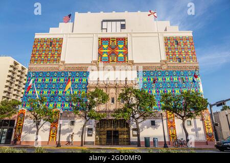 Miami Beach Florida, Wolfsonian-FIU Museum, Kunstdesign außen vor modernem holländischem Design, Christie van der Haak Artist Installation Building Wrap, Stockfoto