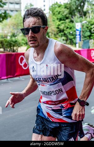 Sapporo, Hokkaido, Japan. August 2021. THOMPSON Chris (GBR) Leichtathletik : Männer-Marathon während der Olympischen Spiele 2020 in Tokio in Sapporo, Hokkaido, Japan . Quelle: Takeshi Nishimoto/AFLO/Alamy Live News Stockfoto