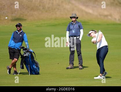 Leven, Großbritannien. August 2021. Alison Muirhead (Schottland) während einer Übungsrunde der Trust Golf Women's Scottish Open in Dumbarnie Links, Leven, Fife, Schottland. Kredit: SPP Sport Pressefoto. /Alamy Live News Stockfoto