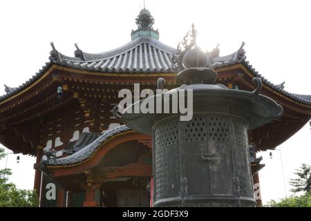 Japanischer Tempel in der Stadt Nara Stockfoto