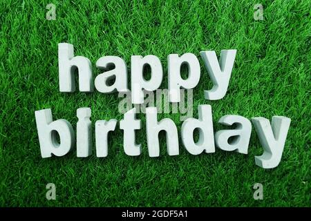 Happy Birthday made from Concrete alphabet (alles gute zum Geburtstag aus Beton) Stockfoto