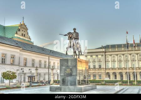 Warschau, Nowy Swiat Street, HDR-Bild Stockfoto