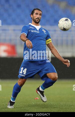 Novaro, Italien, 7. August 2021. Alessandro Bellemo von Como während des Coppa Italia-Spiels im Stadio Silvio Piola, Novaro. Bildnachweis sollte lauten: Jonathan Moscrop / Sportimage Stockfoto